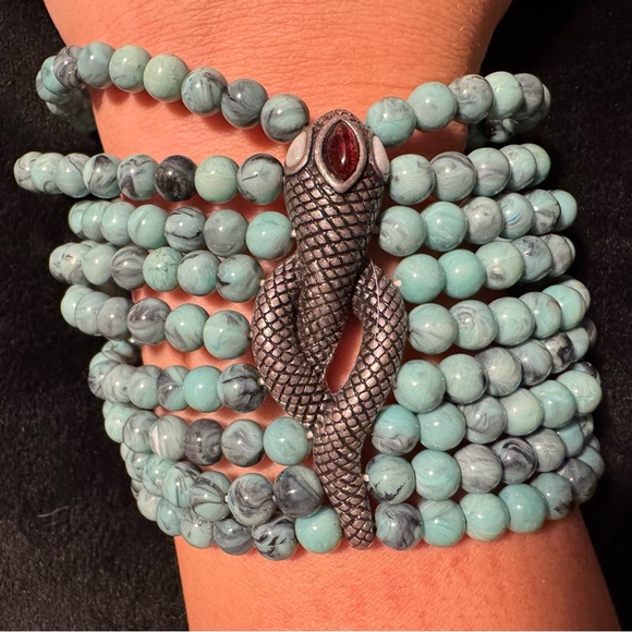 Snake bracelet - Picture 2 of 2